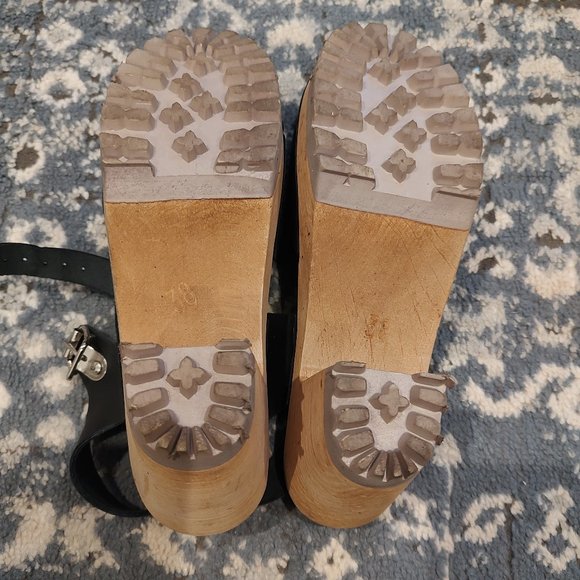 MIA Abby Clog - Picture 5 of 5